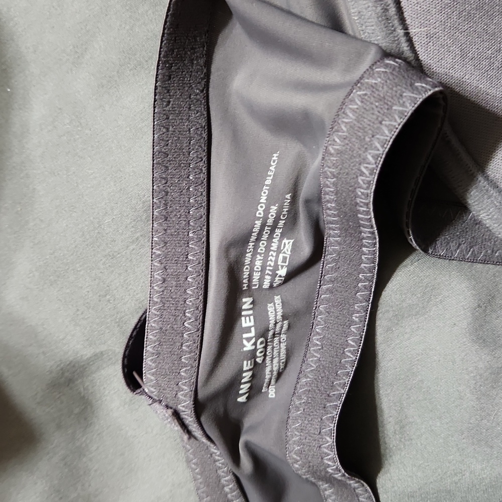 Bras - Picture 6 of 12